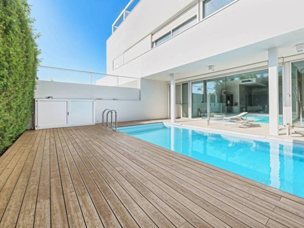 casa indipendente in vendita a Jesolo in zona Lido