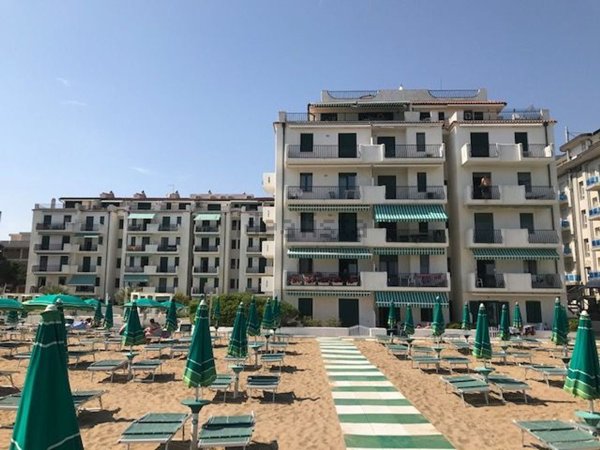appartamento in vendita a Jesolo in zona Lido