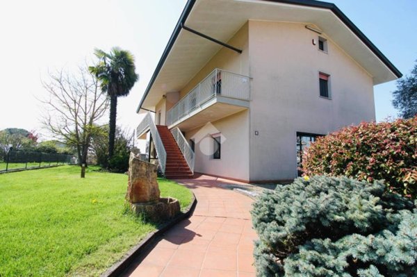 casa indipendente in vendita a Jesolo in zona Ca' Gamba