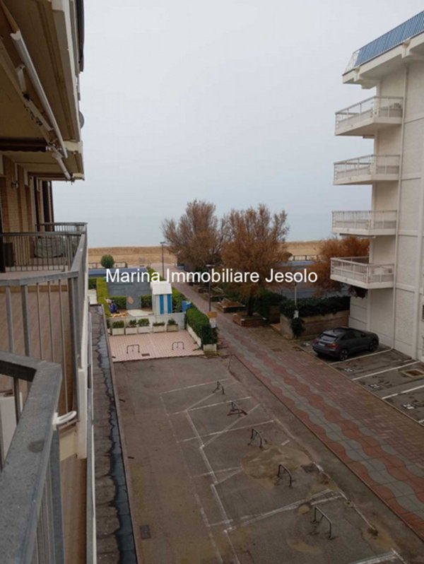 appartamento in vendita a Jesolo in zona Lido