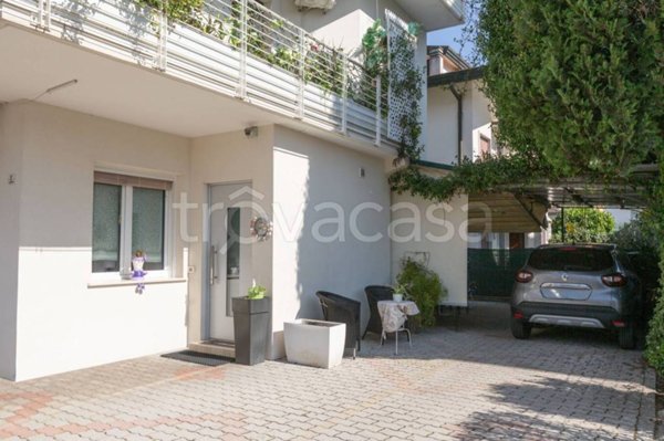 appartamento in vendita a Jesolo in zona Lido