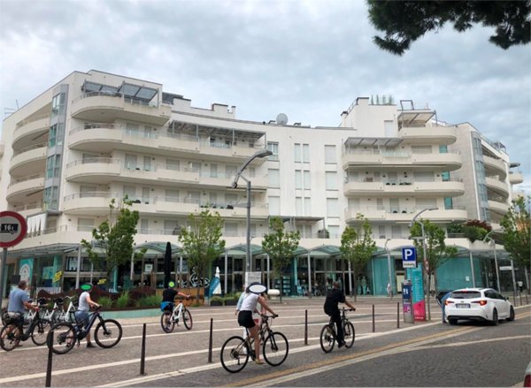 negozio in vendita a Jesolo