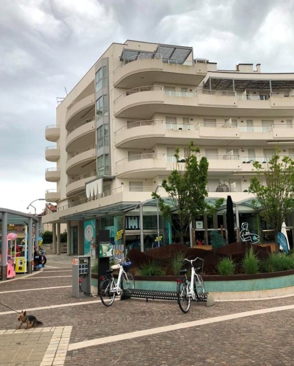 negozio in vendita a Jesolo