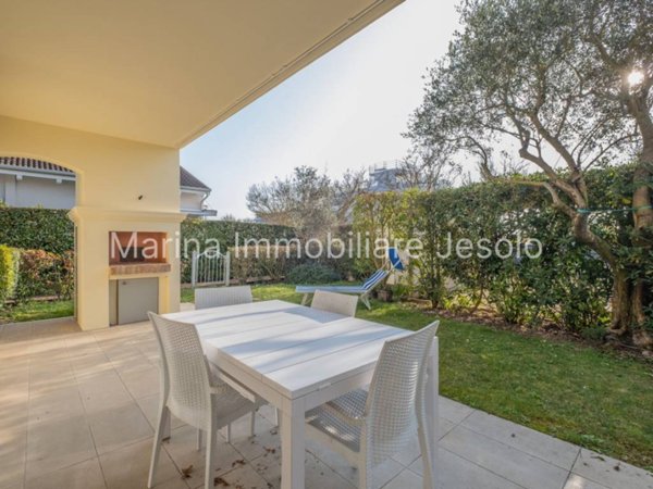 appartamento in vendita a Jesolo in zona Lido