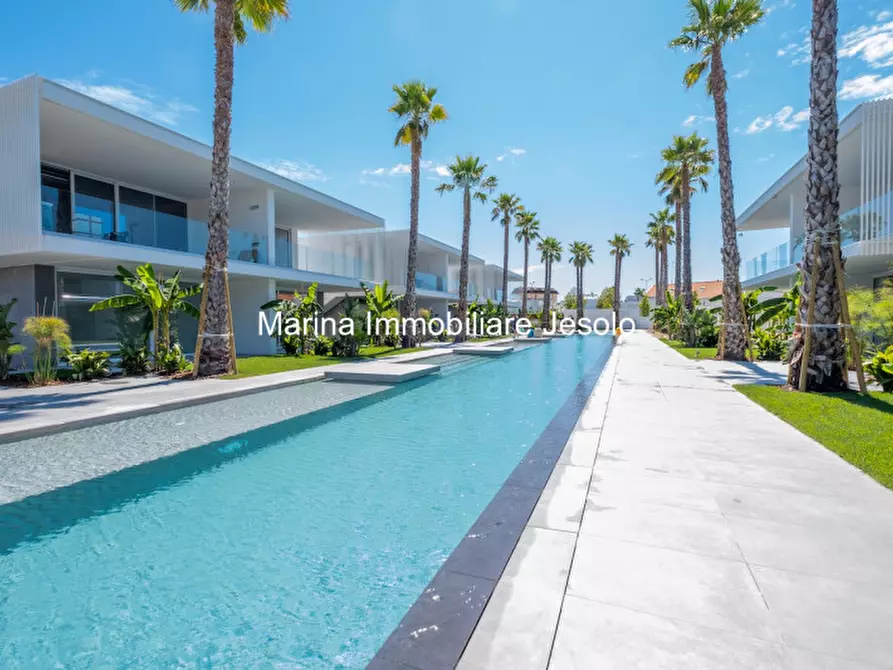appartamento in vendita a Jesolo in zona Lido