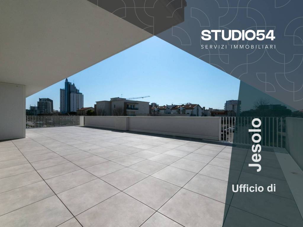 appartamento in vendita a Jesolo in zona Lido