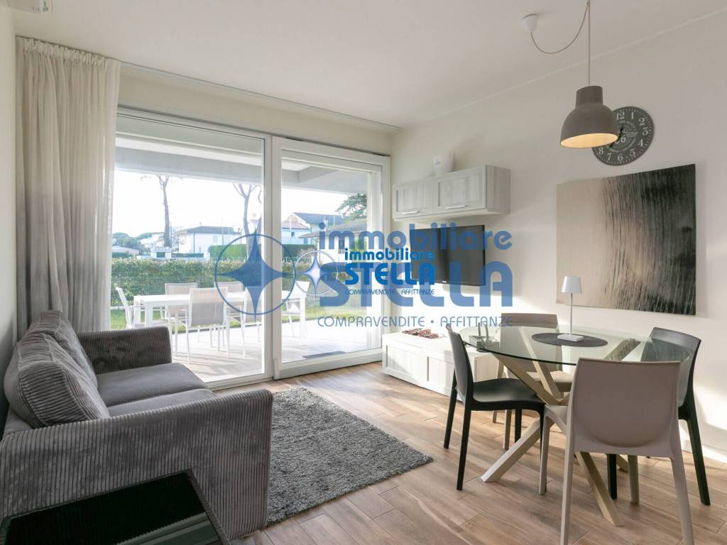 appartamento in vendita a Jesolo in zona Lido