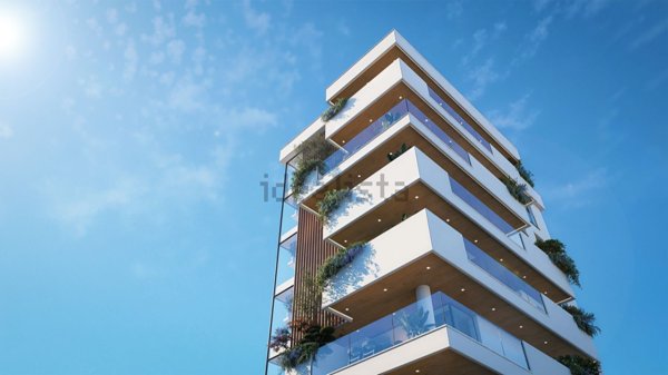 appartamento in vendita a Jesolo in zona Lido