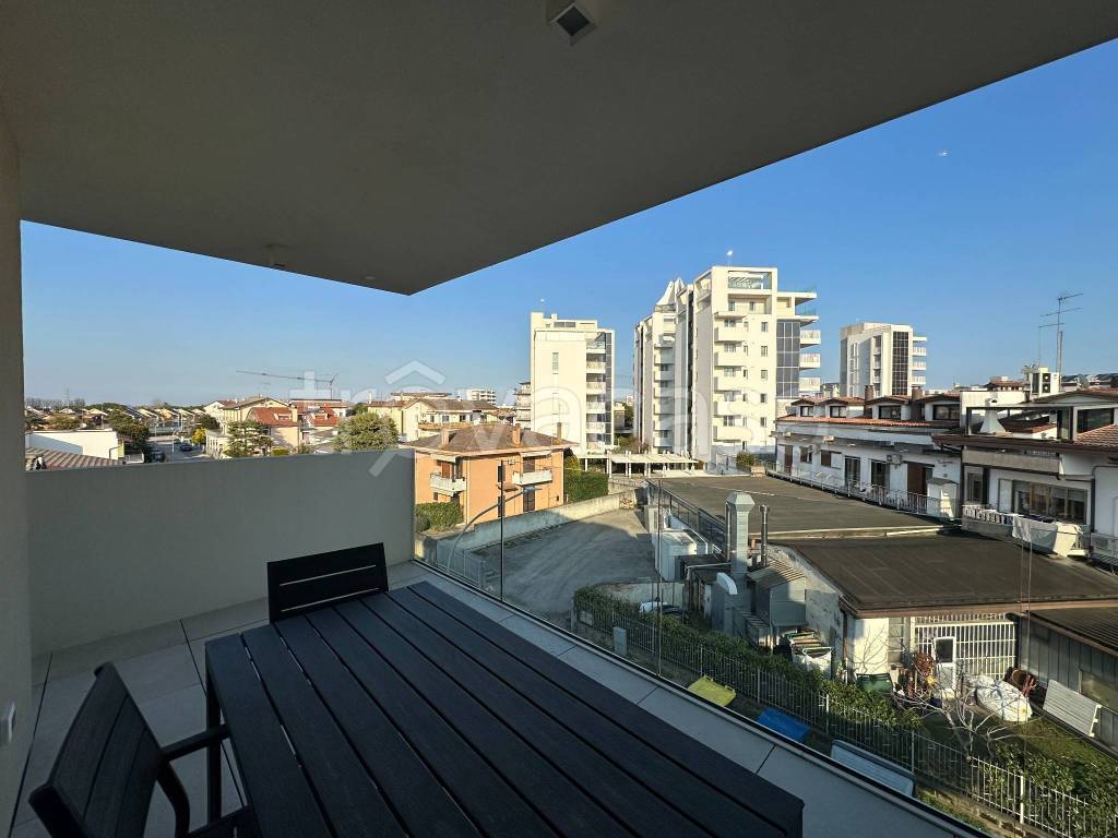 appartamento in vendita a Jesolo in zona Lido