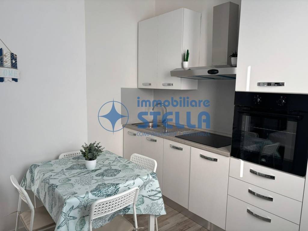 appartamento in vendita a Jesolo in zona Lido