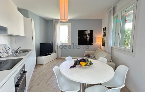 appartamento in vendita a Jesolo in zona Lido