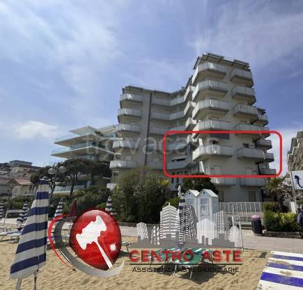 appartamento in vendita a Jesolo in zona Lido