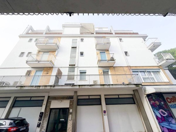 appartamento in vendita a Jesolo in zona Lido