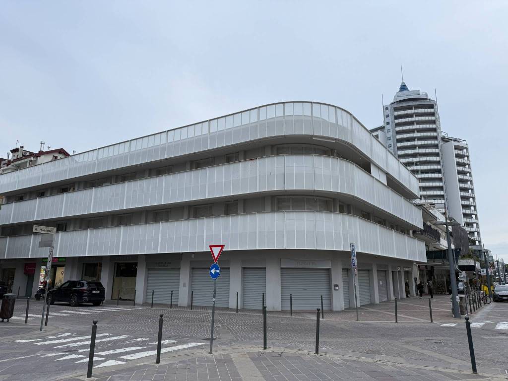 appartamento in vendita a Jesolo in zona Lido