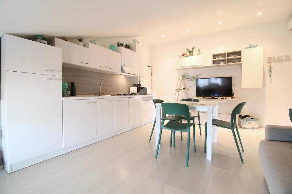 appartamento in vendita a Jesolo in zona Lido