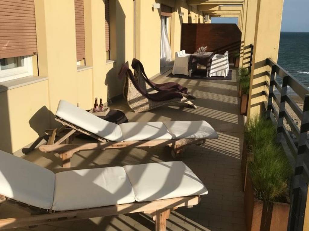 appartamento in vendita a Jesolo in zona Lido