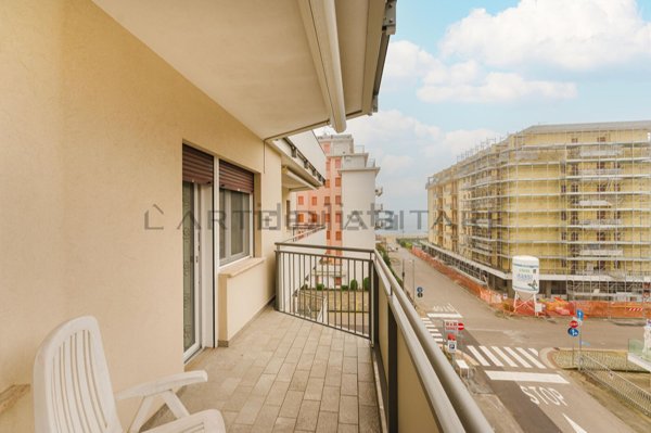 appartamento in vendita a Jesolo in zona Lido