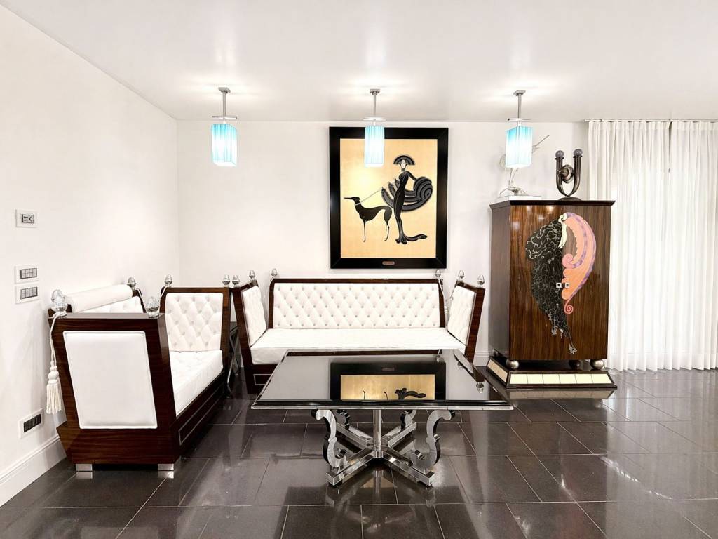 appartamento in vendita a Jesolo in zona Lido