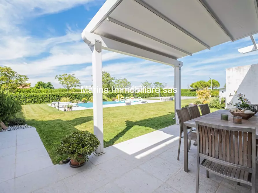 casa indipendente in vendita a Jesolo in zona Lido