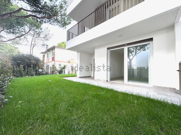appartamento in vendita a Jesolo in zona Lido