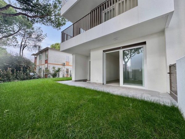 appartamento in vendita a Jesolo in zona Lido