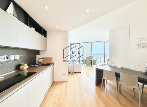 appartamento in vendita a Jesolo in zona Lido