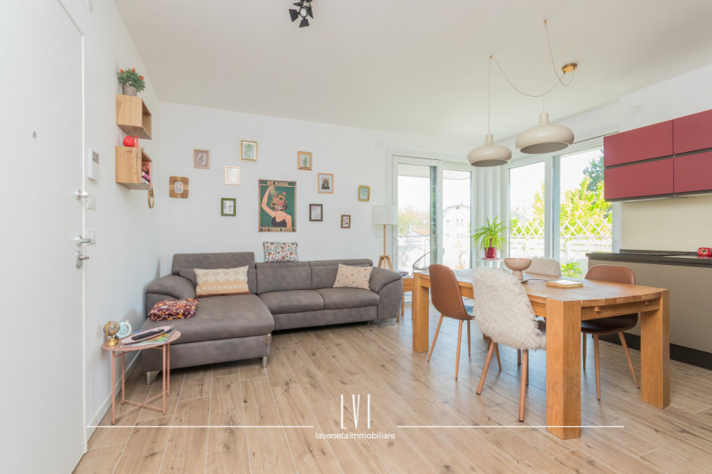 appartamento in vendita a Jesolo in zona Lido