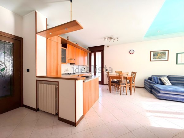 appartamento in vendita a Jesolo in zona Lido