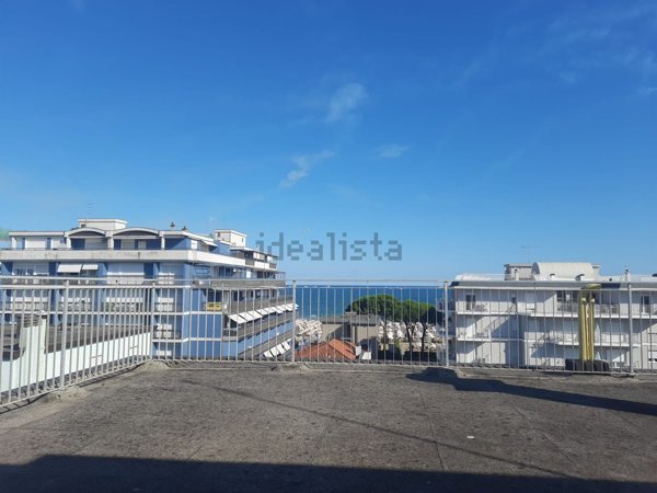 appartamento in vendita a Jesolo in zona Lido