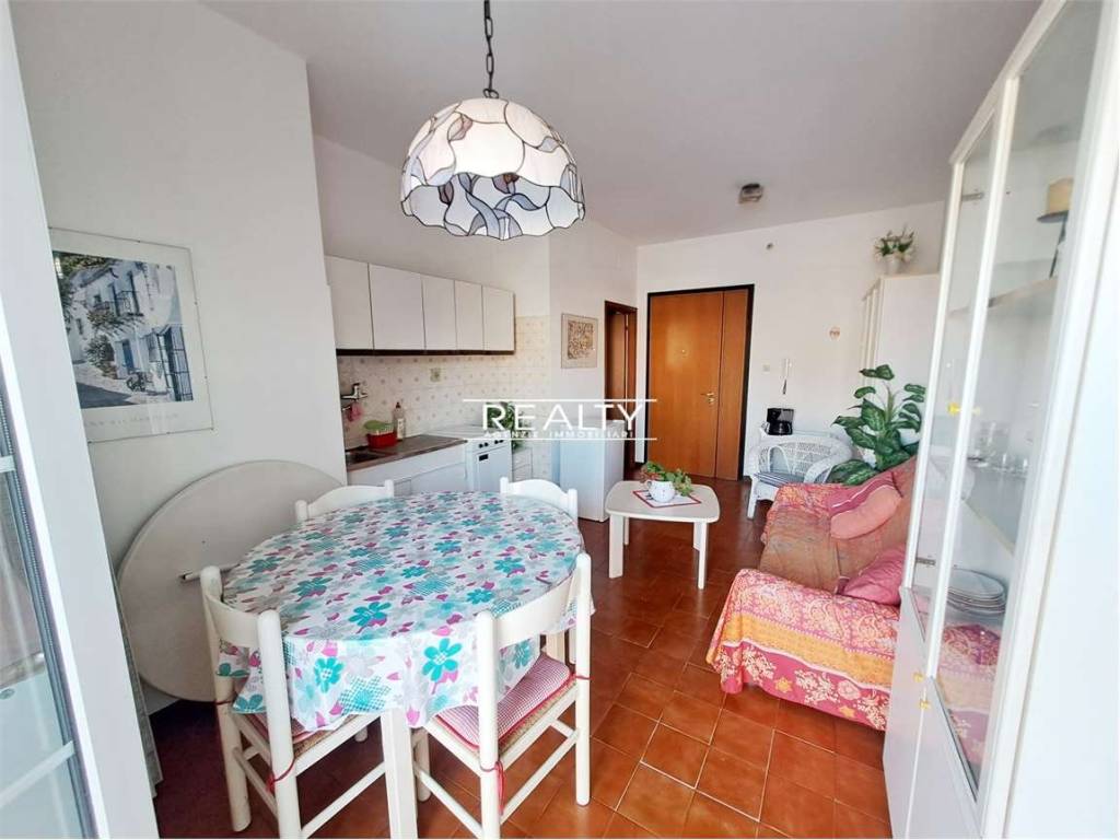 appartamento in vendita a Jesolo in zona Lido