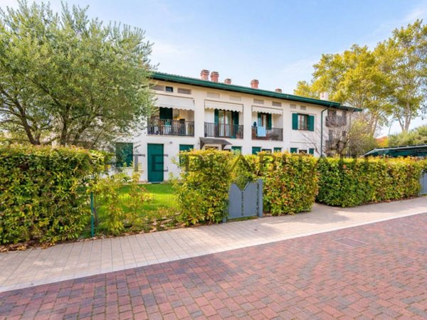 appartamento in vendita a Jesolo in zona Lido