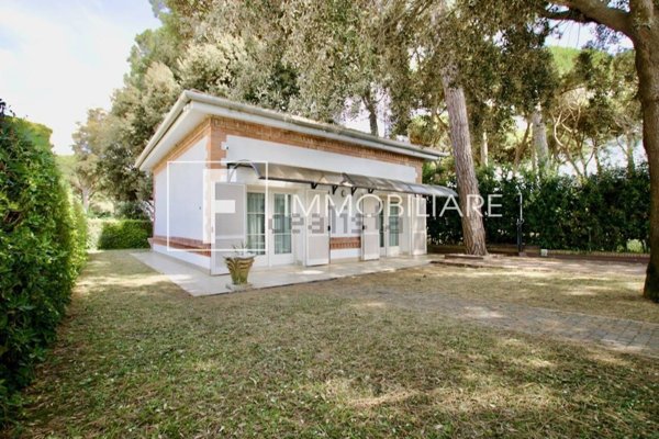 casa indipendente in vendita a Jesolo in zona Cortellazzo