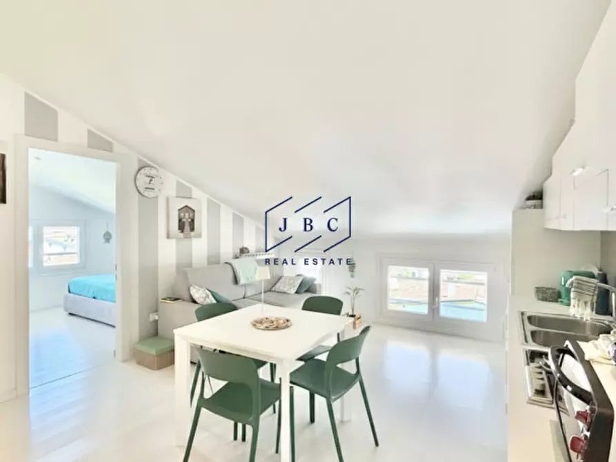 appartamento in vendita a Jesolo in zona Lido