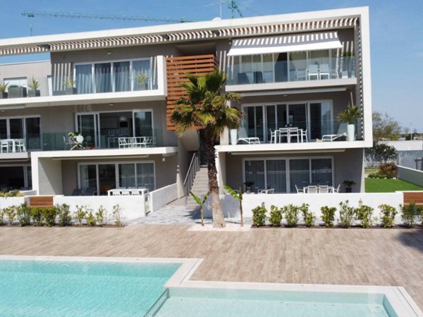 appartamento in vendita a Jesolo in zona Lido