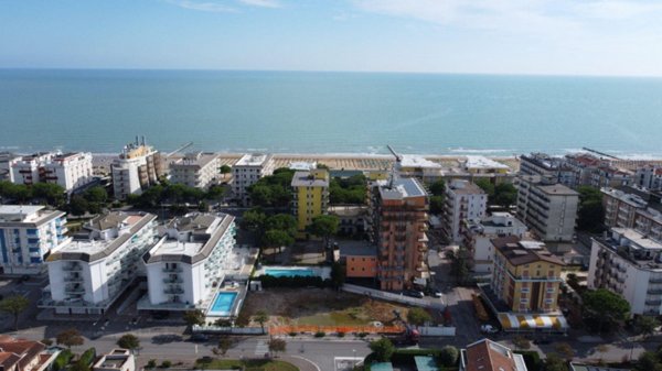 appartamento in vendita a Jesolo in zona Lido