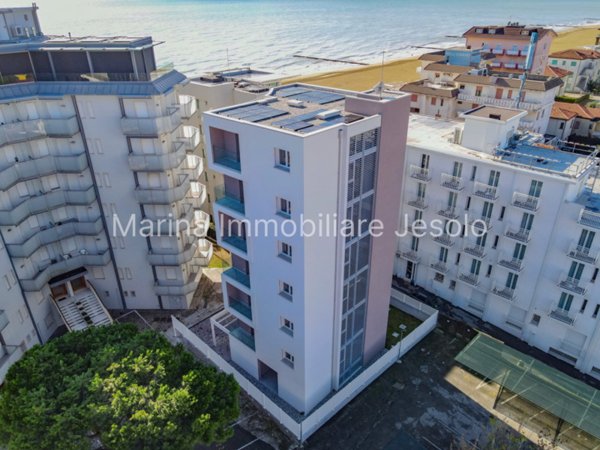 appartamento in vendita a Jesolo in zona Lido