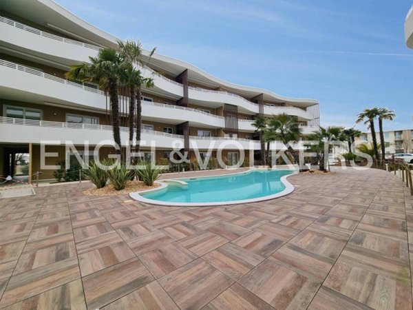 appartamento in vendita a Jesolo in zona Lido
