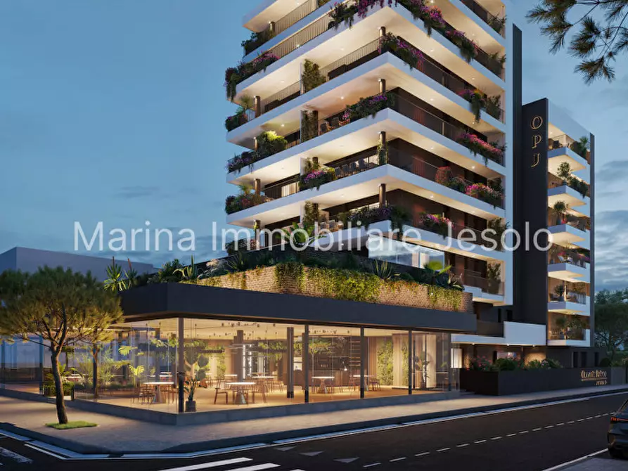 appartamento in vendita a Jesolo in zona Lido