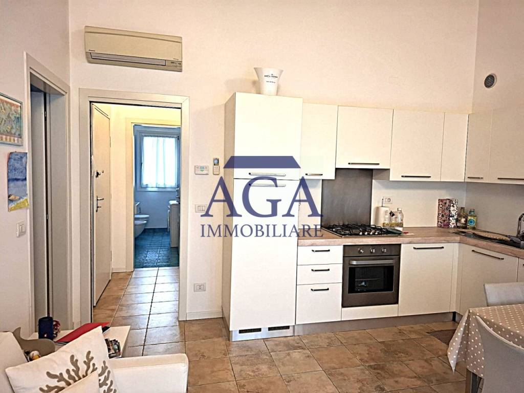 appartamento in vendita a Jesolo in zona Lido