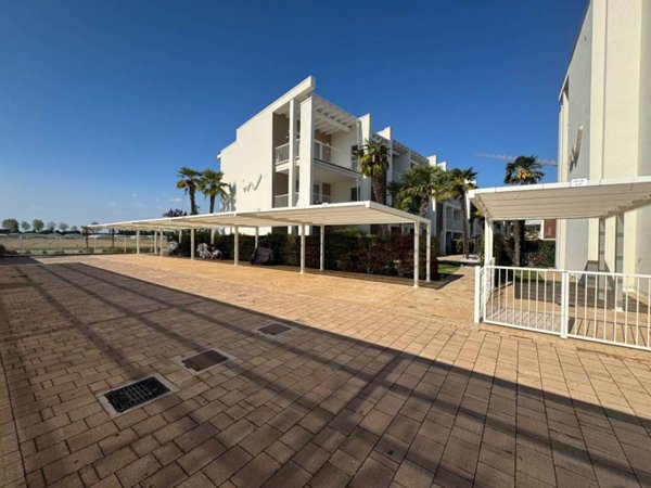 appartamento in vendita a Jesolo in zona Lido