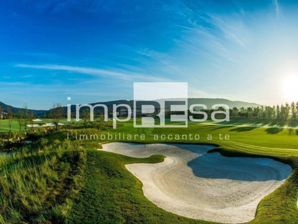 appartamento in vendita a Jesolo in zona Lido