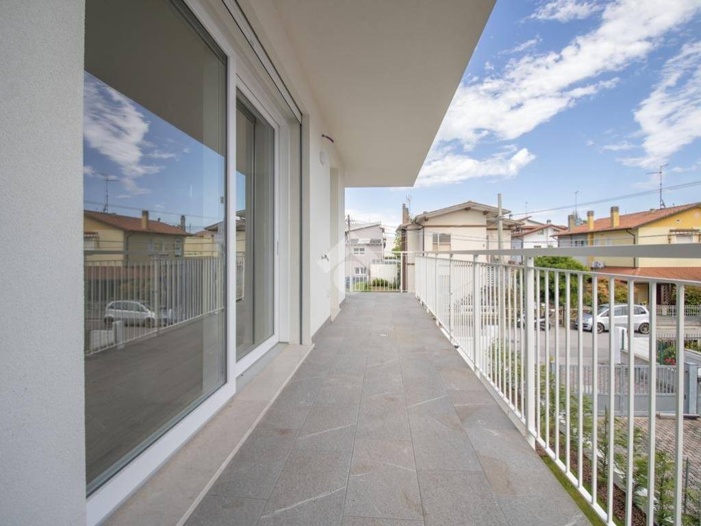 appartamento in vendita a Jesolo in zona Lido