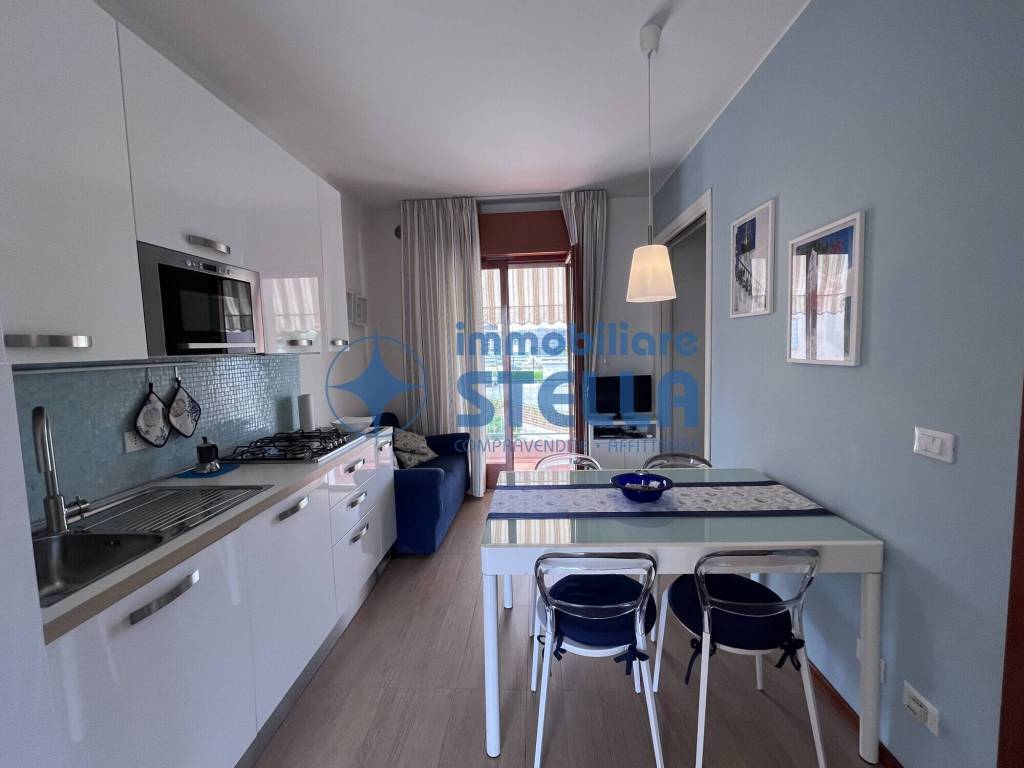 appartamento in vendita a Jesolo in zona Lido