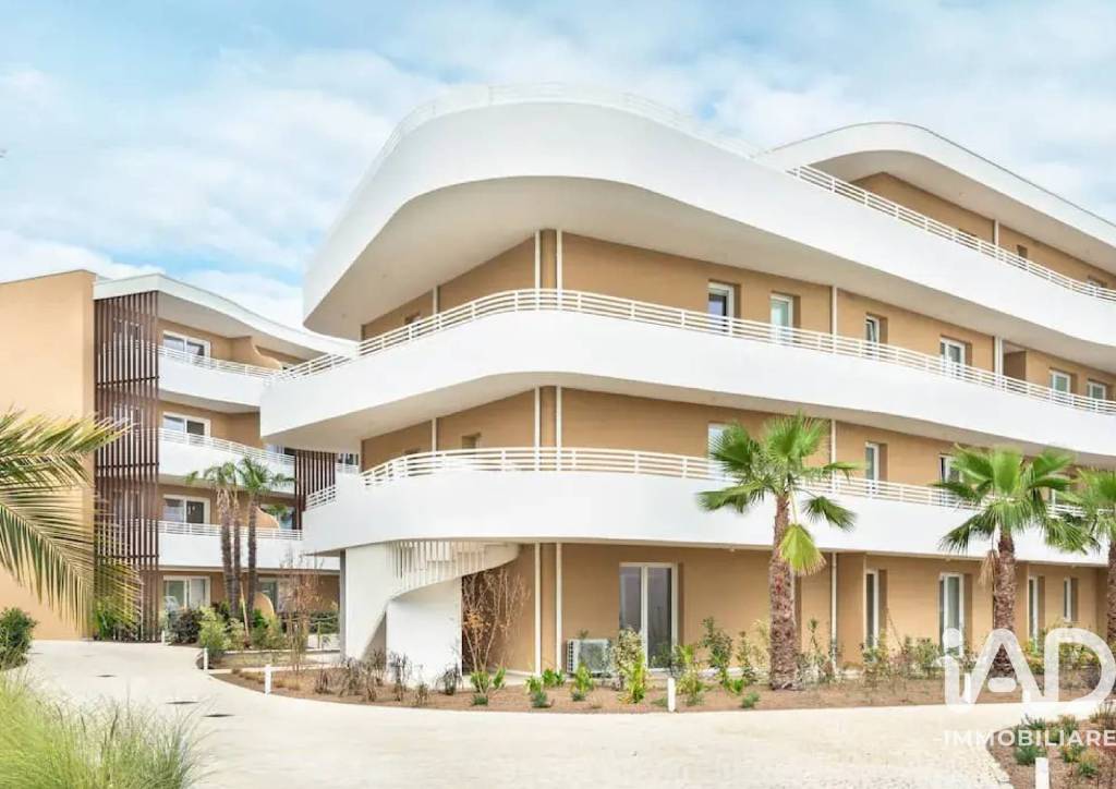 appartamento in vendita a Jesolo in zona Lido