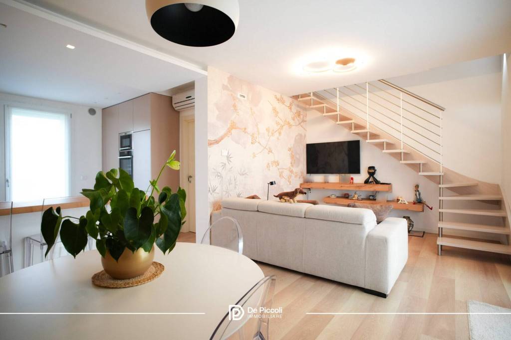 appartamento in vendita a Jesolo in zona Lido