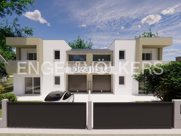 casa indipendente in vendita a Jesolo in zona Ca' Pirami