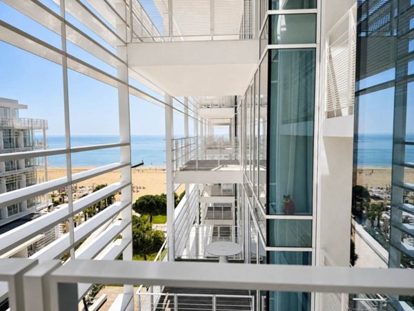 appartamento in vendita a Jesolo in zona Lido