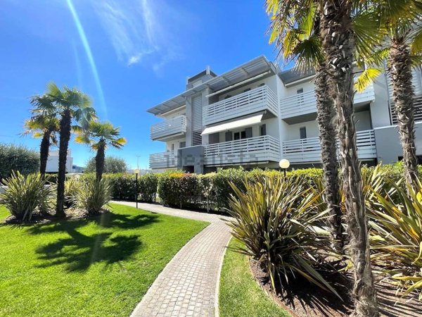 appartamento in vendita a Jesolo in zona Lido