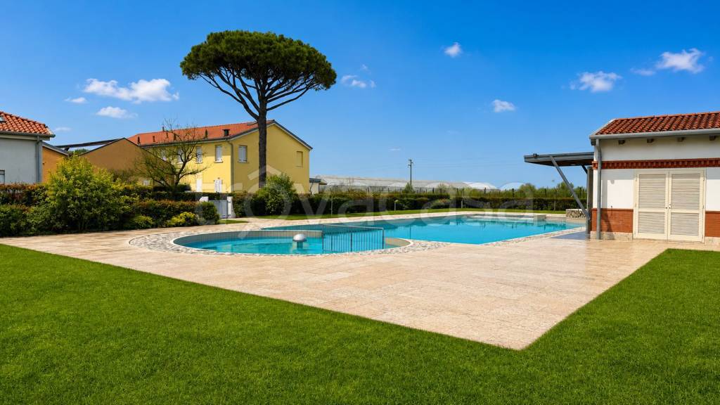 appartamento in vendita a Jesolo in zona Cortellazzo