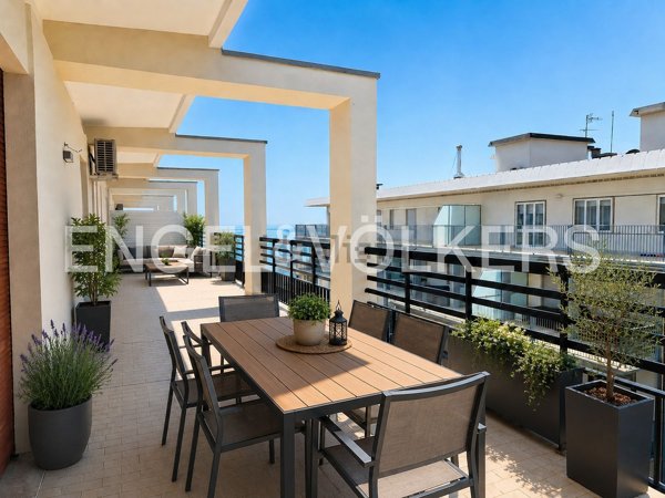 appartamento in vendita a Jesolo in zona Lido